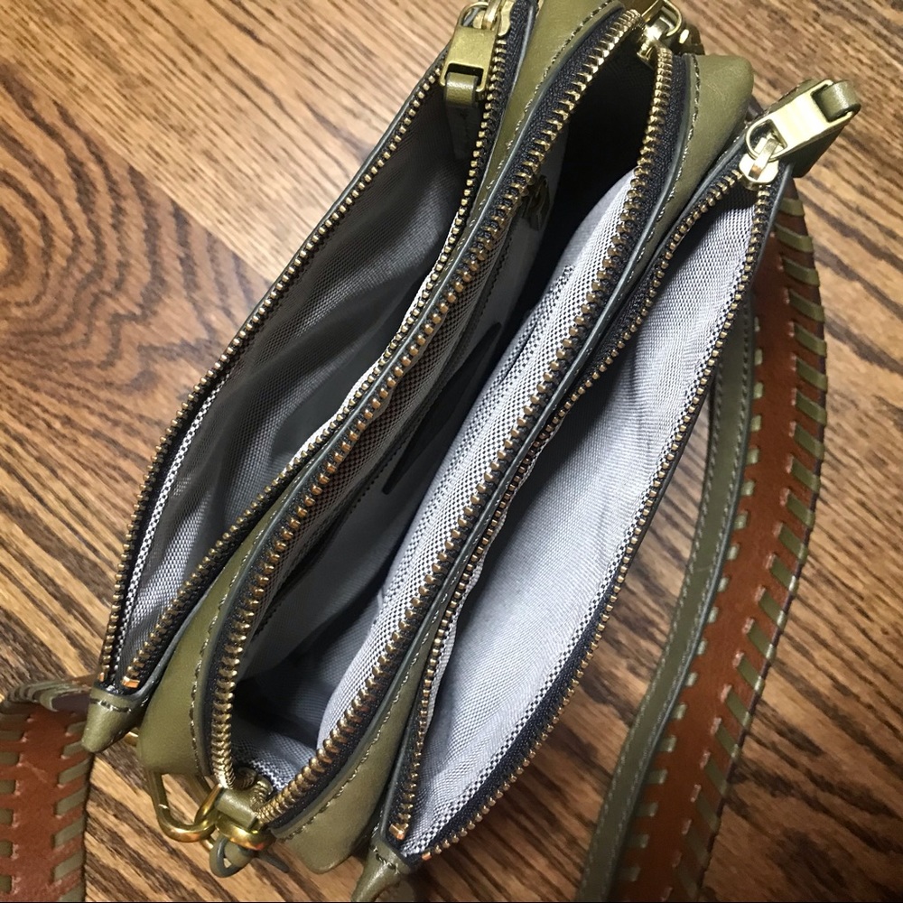 Fossil Purse And Wallet - image 6